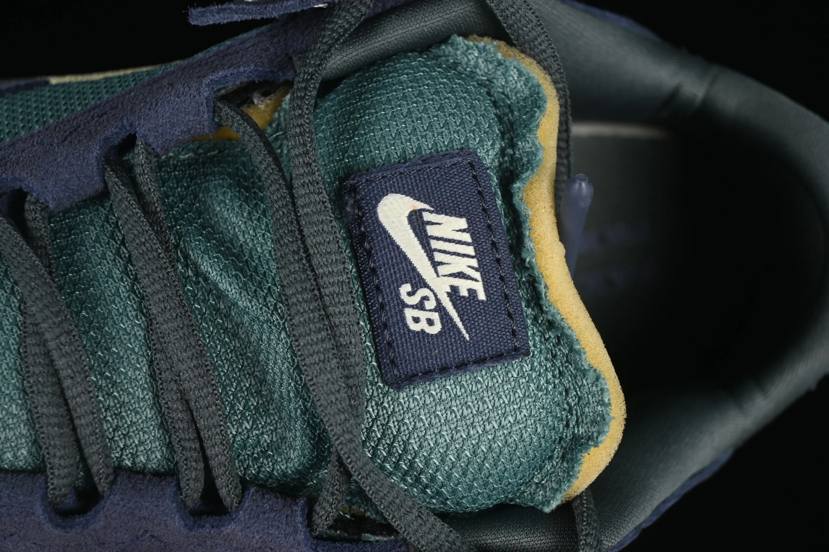All categories Nk SB Dunk series Nk SB Dunk Low low-top sneakers Nike SB Day One Nike low-top casual sneakers FN4210-401